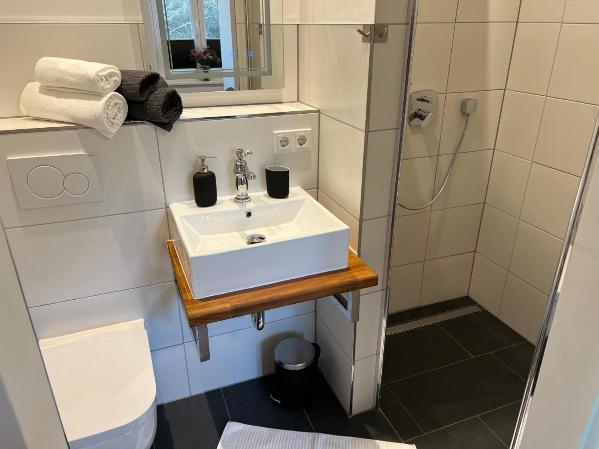 Konrads Pension Solms-Oberbiel Exteriör bild