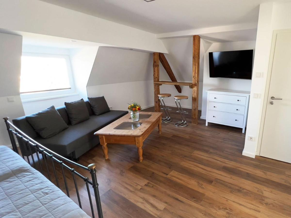 Konrads Pension Solms-Oberbiel Exteriör bild